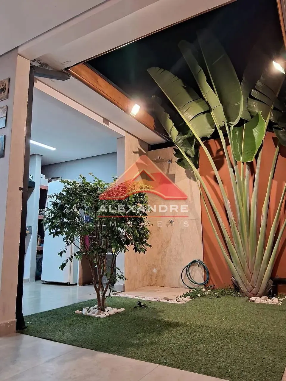 Casa, 2 quartos, 100 m² - Foto 1