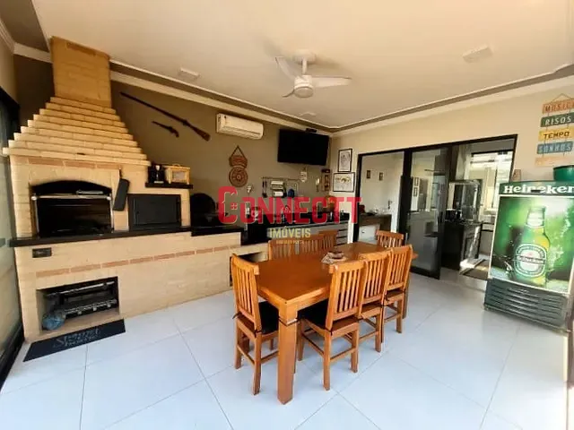 Casa com 360m² 3 quartos e 5 banheiros, à venda ou para alugar, no bairro Ribeirânia em Ribeirão Preto