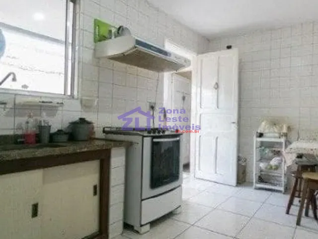 Casa com 138m² 4 quartos e 3 banheiros, à venda, no bairro Vila Ema em São Paulo