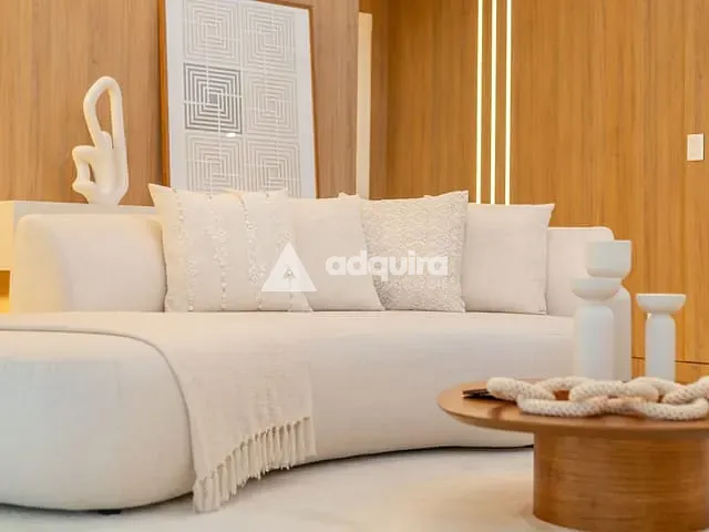 Casa com 578m² 3 quartos e 5 banheiros, à venda, no bairro Colônia Dona Luíza em Ponta Grossa