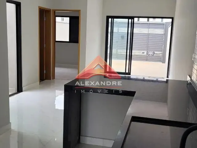 Casa com 150m² 3 quartos e 2 banheiros, à venda, no bairro Loteamento Portal Santa Inês em São José Dos Campos