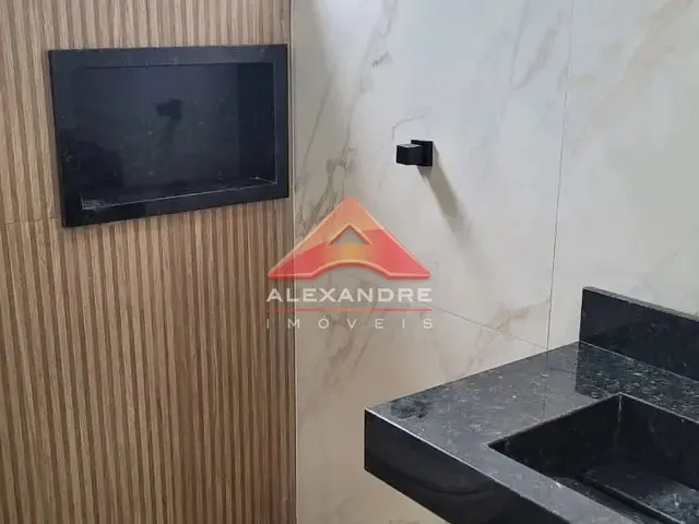 Casa com 150m² 3 quartos e 2 banheiros, à venda, no bairro Loteamento Portal Santa Inês em São José Dos Campos