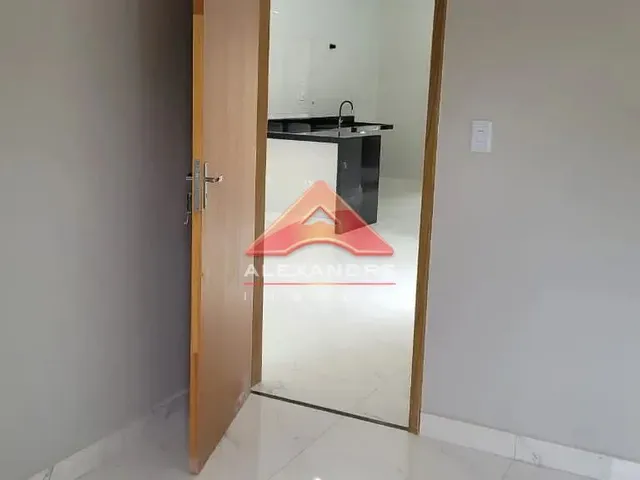 Casa com 150m² 3 quartos e 2 banheiros, à venda, no bairro Loteamento Portal Santa Inês em São José Dos Campos