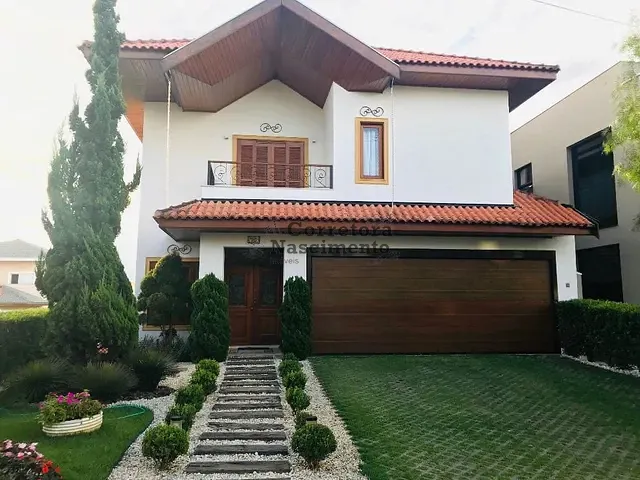 Casa com 360m² 3 quartos e 5 banheiros, à venda, no bairro Jardim Califórnia em Jacareí