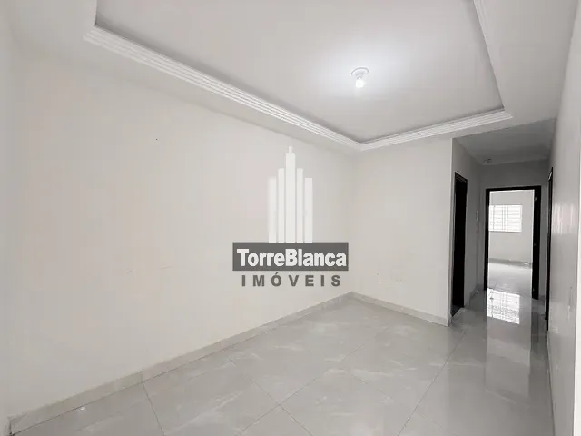 Casa com 112m² 3 quartos e 2 banheiros, à venda, no bairro Cará-Cará em Ponta Grossa