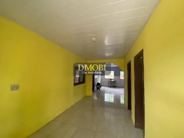 Casa com 380m² 3 quartos e 2 banheiros, à venda, no bairro Parque Itacolomi em Gravataí