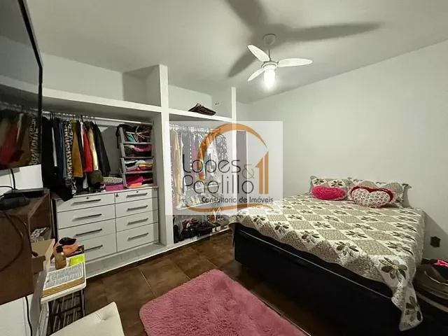 Casa com 600m² 3 quartos e 2 banheiros, à venda ou para alugar, no bairro Chácaras Maringá em Atibaia