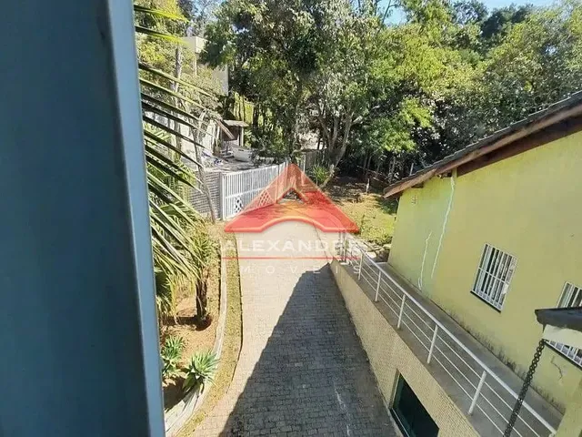 Casa com 10m² 3 quartos e 5 banheiros, à venda, no bairro Pitas em Cotia