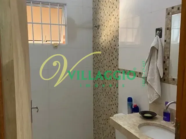 Casa com 220m² 2 quartos e 3 banheiros, à venda, no bairro Residencia Santa Regina em São José do Rio Preto