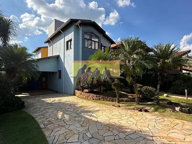 Casa com 687m² 4 quartos e 5 banheiros, à venda, no bairro Loteamento Residencial Barão do Café em Campinas