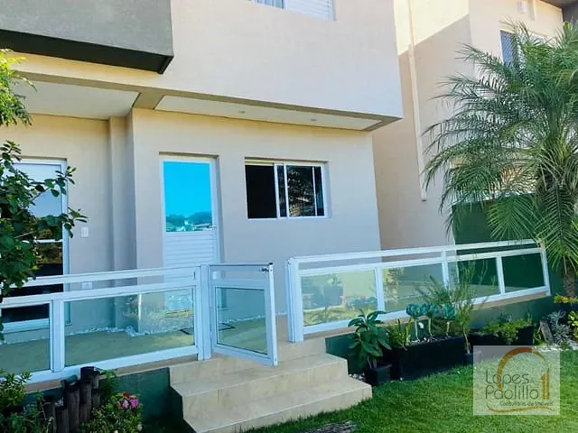 Casa com 270m² 3 quartos e 3 banheiros, à venda, no bairro Jardim das Flores em Atibaia