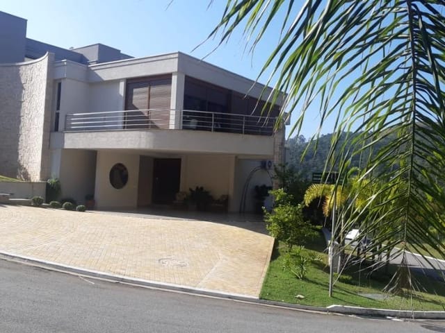 Casa com 460m² 4 quartos e 6 banheiros, à venda, no bairro Tamboré em Barueri