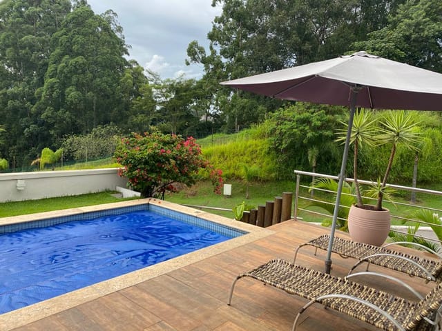 Casa com 460m² 4 quartos e 6 banheiros, à venda, no bairro Tamboré em Barueri