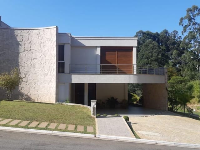 Casa com 460m² 4 quartos e 6 banheiros, à venda, no bairro Tamboré em Barueri