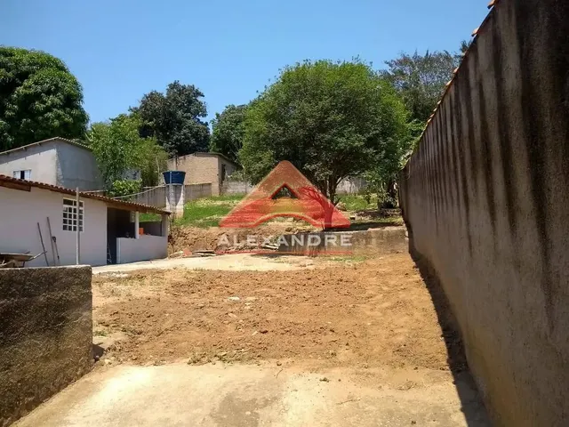 Casa com 10m² 3 quartos e 1 banheiro, à venda, no bairro Chácaras Pousada do Vale em São José Dos Campos