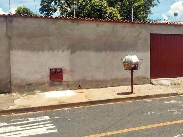 Foto do Casa - Casa à venda 2 Quartos, 1 Suite, 220M², Beija-Flor, Uberaba - MG | ZUCATO IMOBILIARIA LTDA
