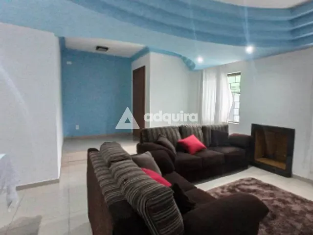 Casa com 548m², para alugar, no bairro Uvaranas em Ponta Grossa