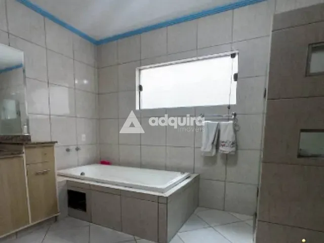 Casa com 548m², para alugar, no bairro Uvaranas em Ponta Grossa