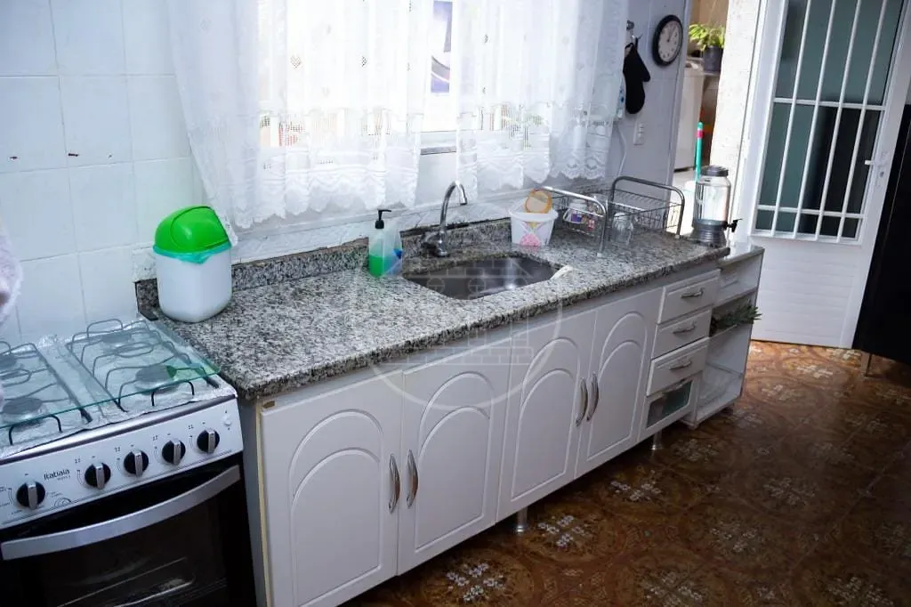 Casa, 3 quartos, 250 m² - Foto 4