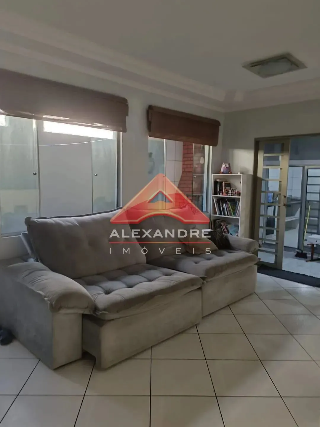 Casa, 3 quartos, 186 m² - Foto 1