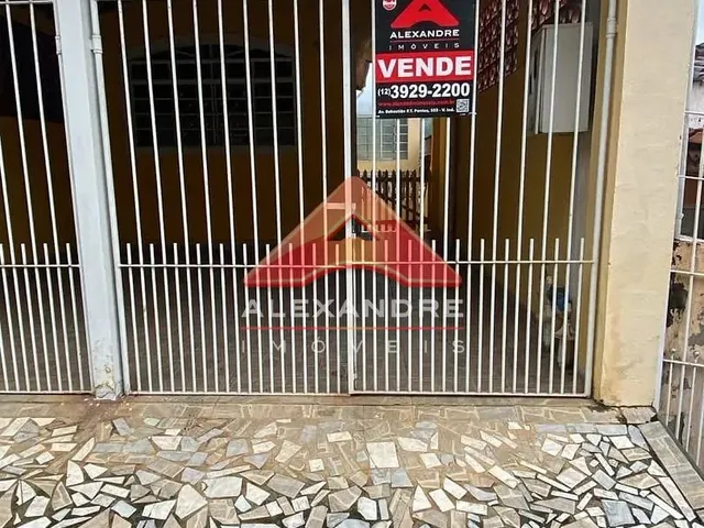 Casa com 10m² 3 quartos e 2 banheiros, à venda, no bairro Centro em Paraisópolis