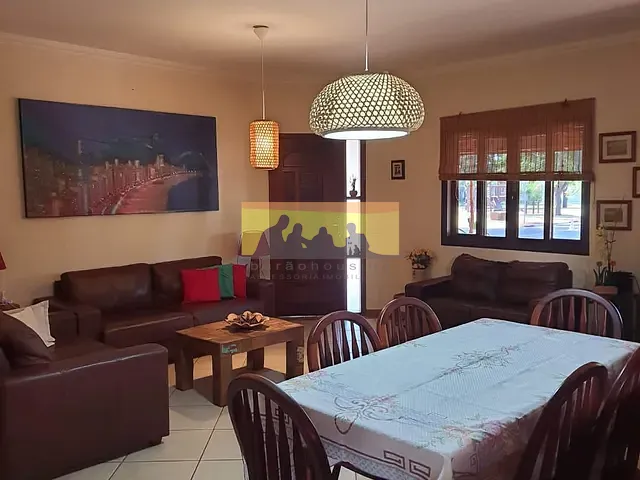 Casa com 300m² 3 quartos e 4 banheiros, à venda, no bairro Betel em Paulínia