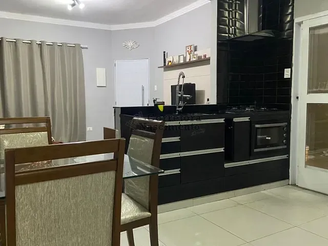 Casa com 175m² 2 quartos e 2 banheiros, à venda, no bairro Residencial Parque dos Sinos em Jacareí