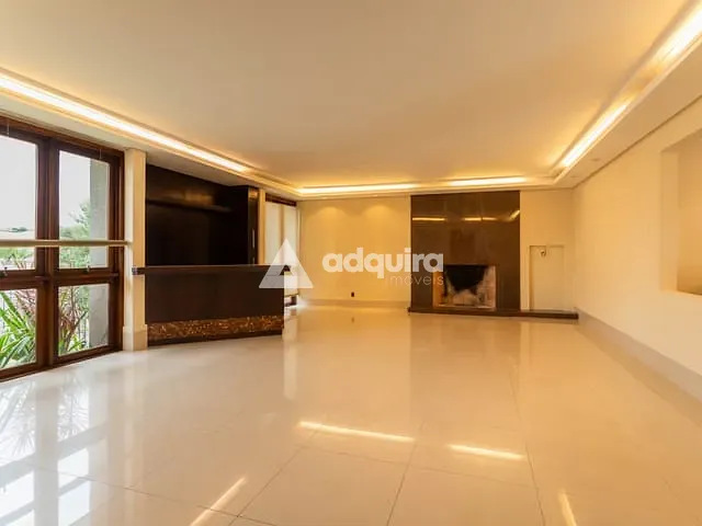 Casa com 850m² 5 quartos e 6 banheiros, à venda, no bairro Estrela em Ponta Grossa