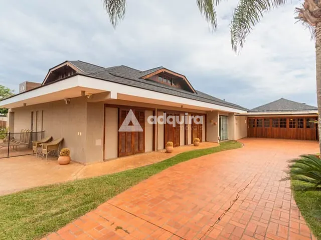 Casa com 850m² 5 quartos e 6 banheiros, à venda, no bairro Estrela em Ponta Grossa