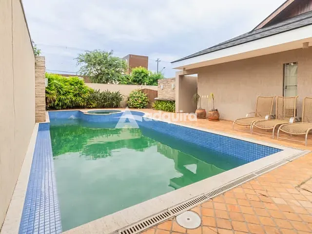 Casa com 850m² 5 quartos e 6 banheiros, à venda, no bairro Estrela em Ponta Grossa
