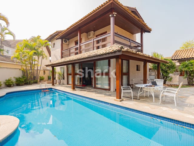 Casa com 1102m² 6 quartos e 8 banheiros, à venda, no bairro Alphaville em Santana de Parnaíba