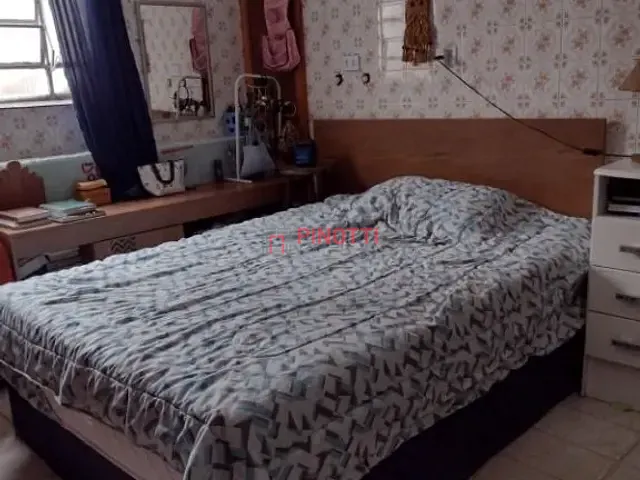 Casa 2 quartos e 1 banheiro, à venda, no bairro Vila Vivaldi em São Bernardo do Campo