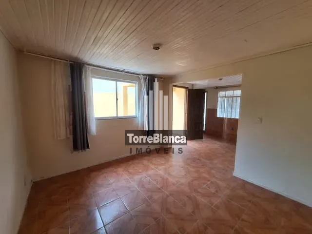 Casa com 275m² 4 quartos e 2 banheiros, à venda, no bairro Colônia Dona Luiza em Ponta Grossa
