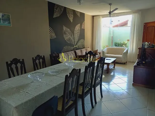 Casa com 263m², à venda, no bairro Benvirá em Tremembé