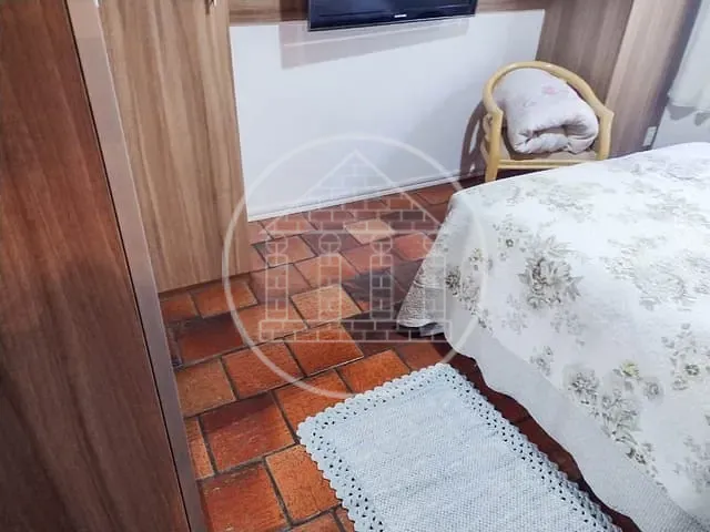 Casa com 275m² 3 quartos e 2 banheiros, à venda, no bairro Jardim das Palmeiras (Zona Sul) em São Paulo