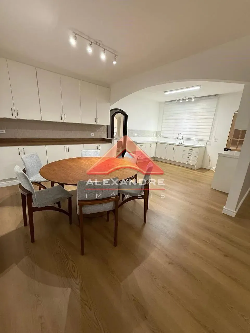 Casa, 3 quartos, 170 m² - Foto 4