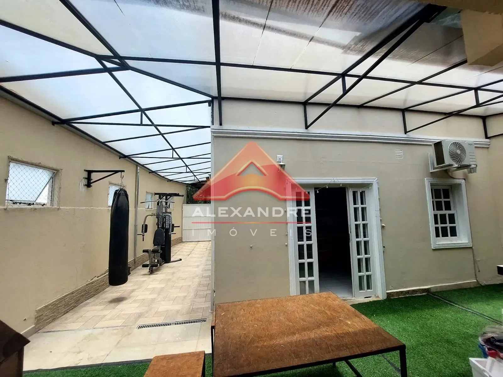 Casa, 4 quartos, 259 m² - Foto 10