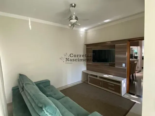 Casa com 207m², à venda, no bairro Villa Branca em Jacareí