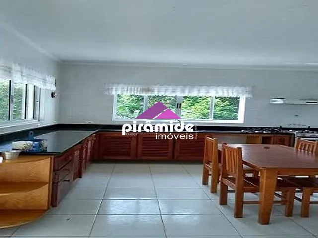 Casa com 10000m² 3 quartos e 4 banheiros, à venda, no bairro Cigarras em São Sebastião