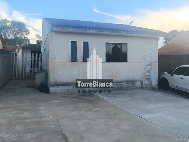 Casa com 300m² 3 quartos e 3 banheiros, à venda, no bairro Contorno em Ponta Grossa