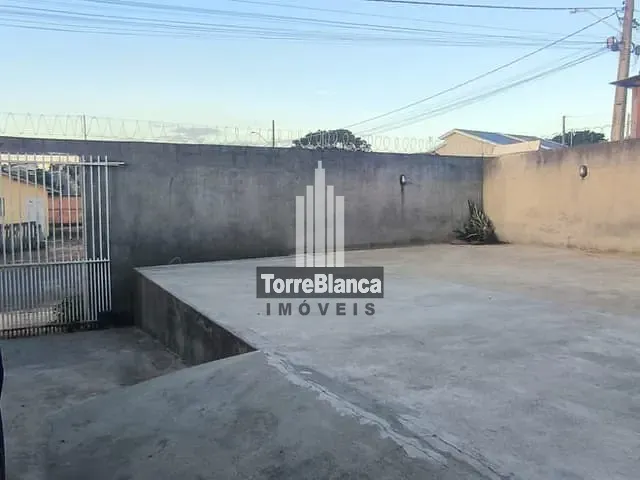 Casa com 300m² 3 quartos e 3 banheiros, à venda, no bairro Contorno em Ponta Grossa