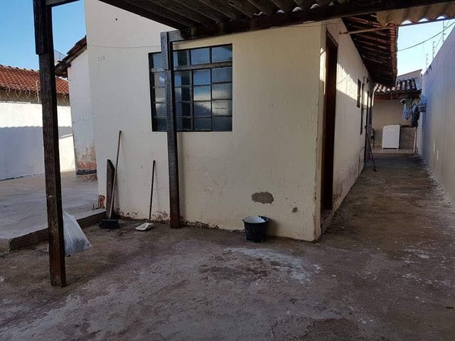 Foto do Casa - Casa à venda 2 Quartos, 200M², Conjunto José Barbosa, Uberaba - MG | ZUCATO IMOBILIARIA LTDA