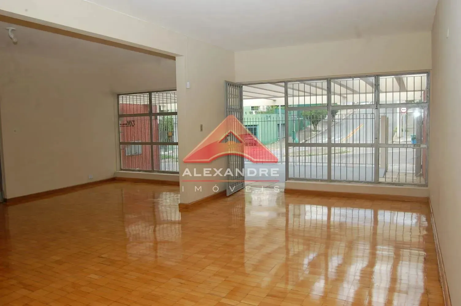 Casa, 3 quartos, 251 m² - Foto 3