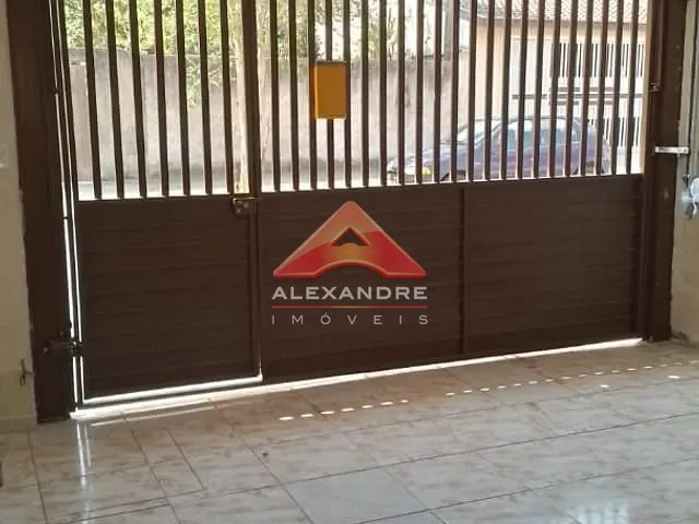 Casa com 125m² 2 quartos e 2 banheiros, à venda, no bairro Conjunto Residencial Galo Branco em São José dos Campos