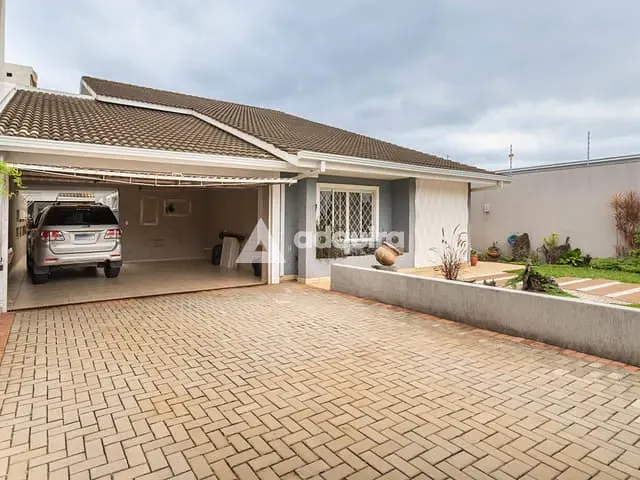 Casa com 690m² 8 quartos e 5 banheiros, à venda, no bairro Boa Vista em Ponta Grossa