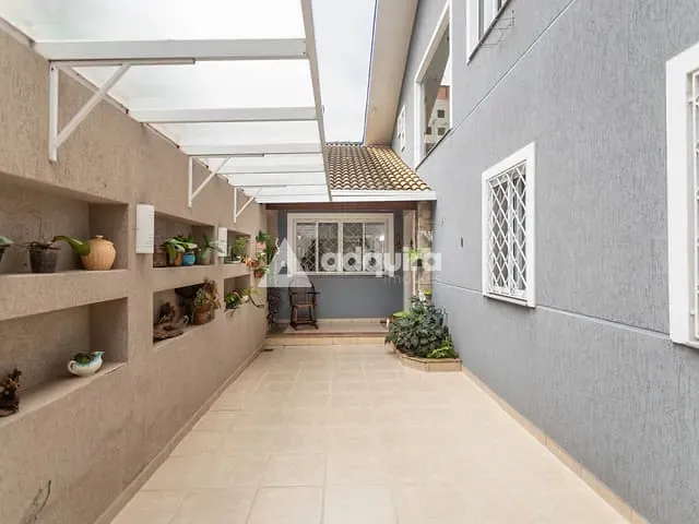 Casa com 690m² 8 quartos e 5 banheiros, à venda, no bairro Boa Vista em Ponta Grossa