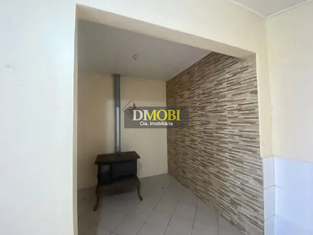 Casa com 300m² 4 quartos e 2 banheiros, à venda, no bairro Parque Florido em Gravataí