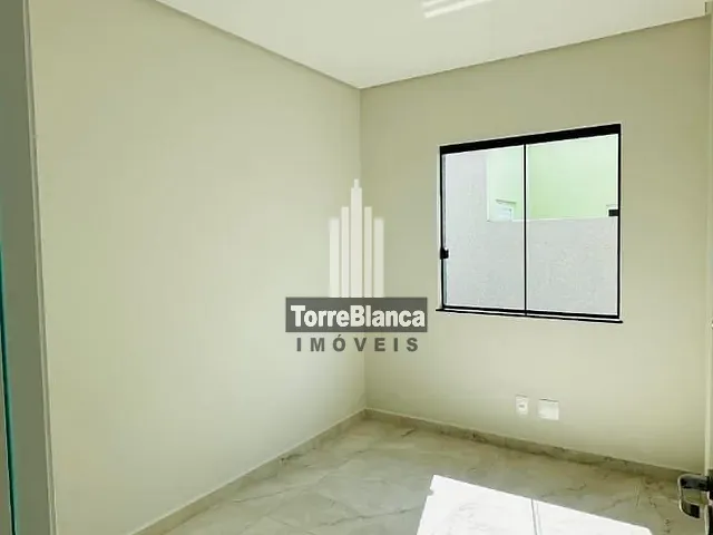 Casa com 100m² 3 quartos e 2 banheiros, à venda, no bairro Contorno em Ponta Grossa