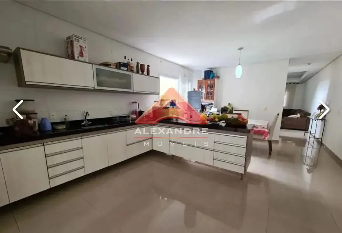 Casa, 3 quartos, 150 m² - Foto 1