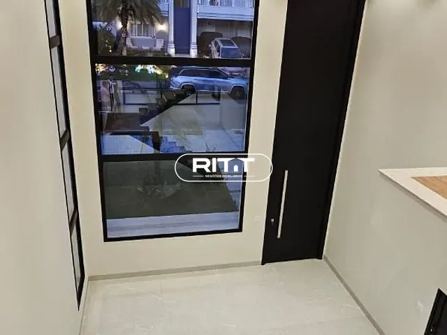 Casa com 420m² 4 quartos e 6 banheiros, à venda, no bairro Loteamento Residencial Arborais em Campinas